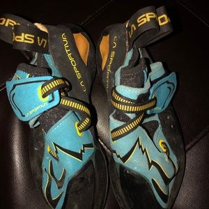 Rock climbing shoes